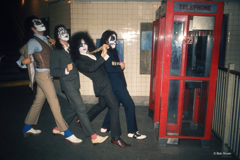 Kiss. NYC. October 26, 1974, photographed by Bob Gruen.