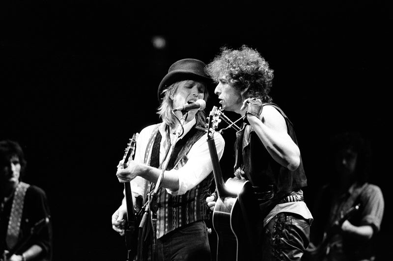 Tom Petty and Bob Dylan by Ebet Roberts, 1986