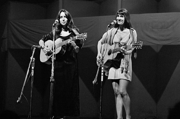 Joan Baez and Mimi Farina. New York City, 1968