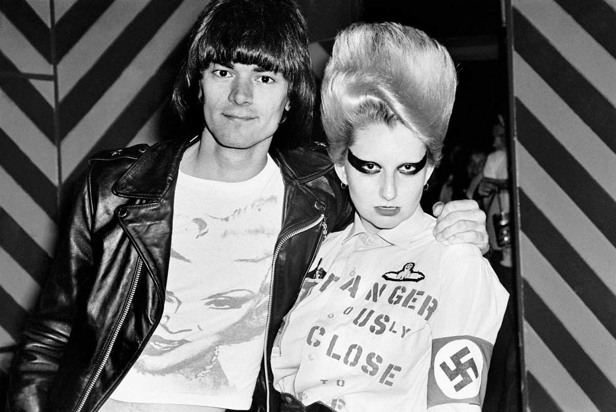 Dee Dee Ramone with Jordan Mooney, London, 1976