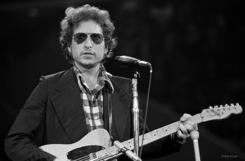 Bob Dylan, Omni, Atlanta, GA. January 21, 1974, photographed by Bob Gruen.