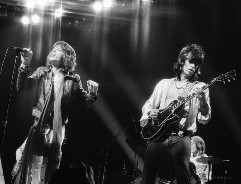 Mick Jagger and Keith Richards, MSG, NYC. July 24, 1972, photographed by Bob Gruen.