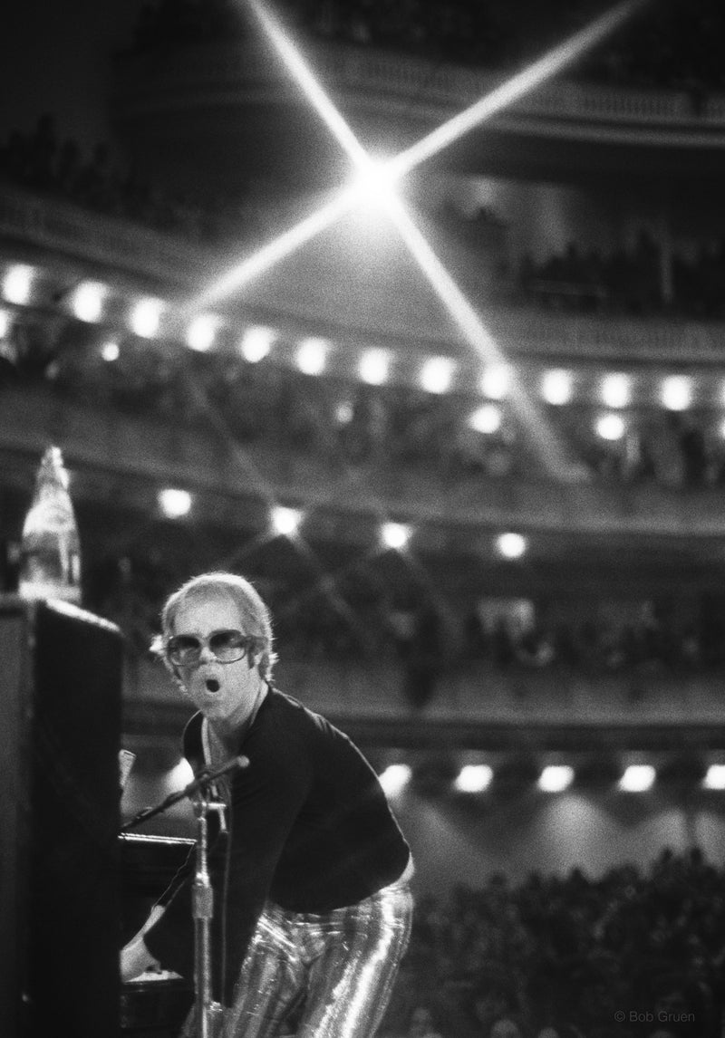 Elton John, Carnegie Hall, NYC. November 1972, photographed by Bob Gruen.