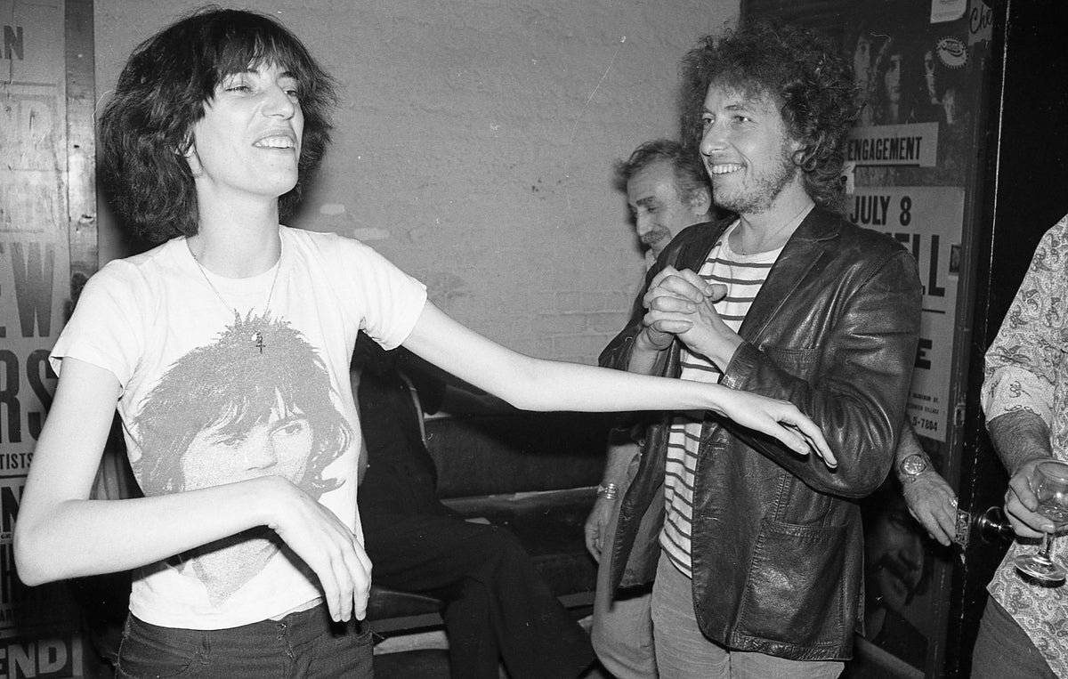 Patti Smith with Bob Dylan at The Bitter End in New York City, photographed by Danny Fields in 1975.